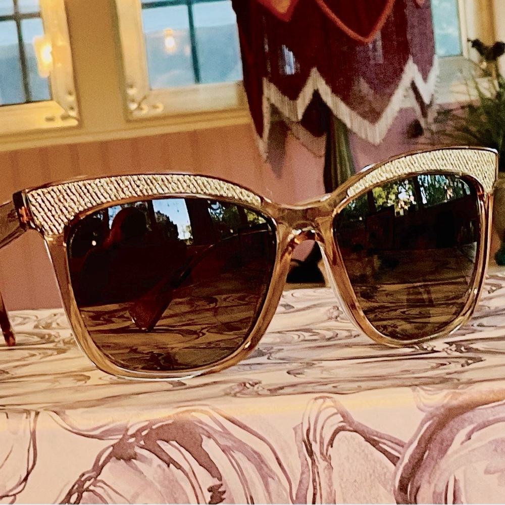 RALPH LAUREN CAT-EYE SUNGLASSES